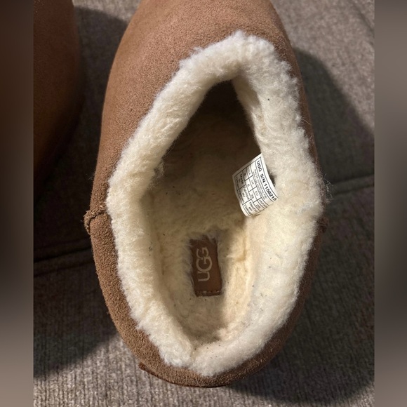 Ugg Pumped Slides Chestnut Size 8 Like New! - Picture 4 of 9